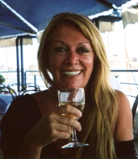 Arlette Kaers